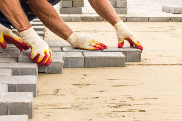 Best Driveway Pavers Cost  in Mineral Springs, AR